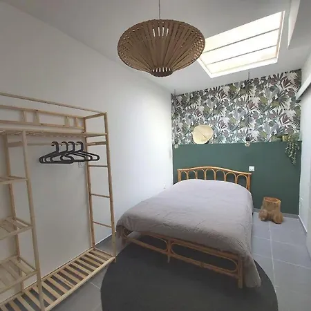 T2 Centre De Quartier Vauban/cormontaigne Lila